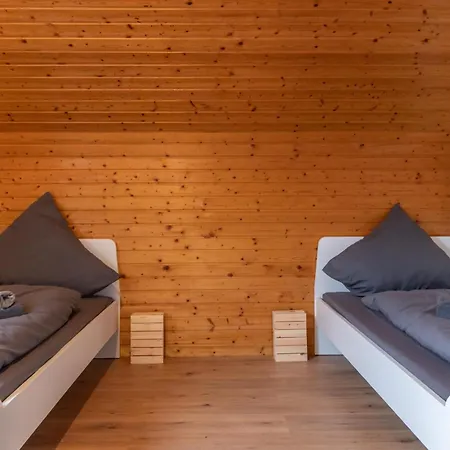 Zentral Gelegene Zb Fuer Monteure In 3 Min Vom Bahnhof Entfernt *