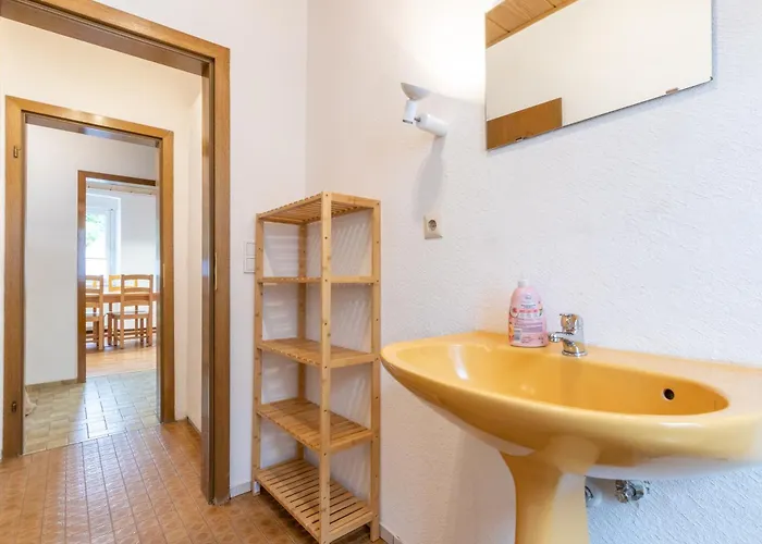 Zentral Gelegene Zb Fuer Monteure In 3 Min Vom Bahnhof Entfernt Apartamento Sprendlingen