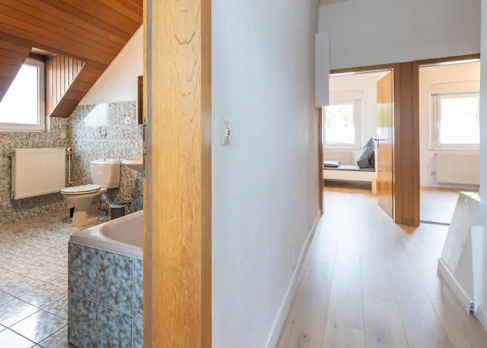 Apartamento Zentral Gelegene Zb Fuer Monteure In 3 Min Vom Bahnhof Entfernt Sprendlingen