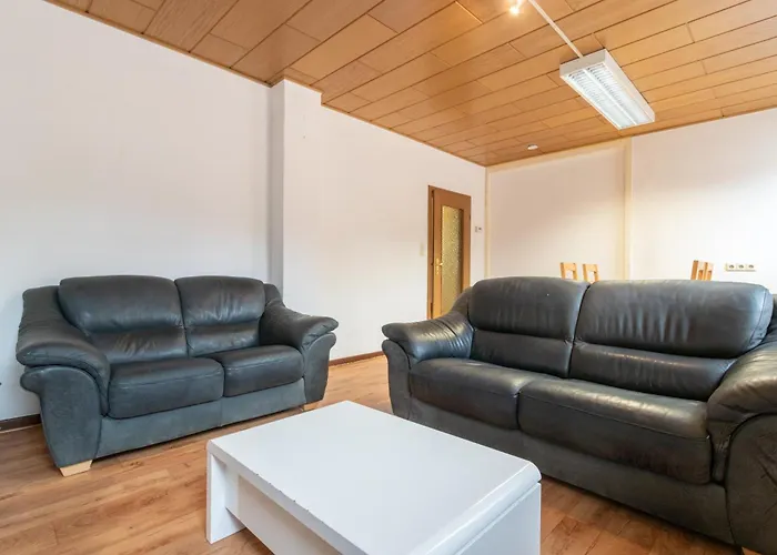 Zentral Gelegene Zb Fuer Monteure In 3 Min Vom Bahnhof Entfernt Apartamento Sprendlingen