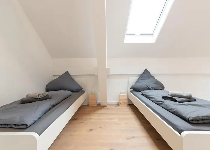 Zentral Gelegene Zb Fuer Monteure In 3 Min Vom Bahnhof Entfernt Apartamento Sprendlingen