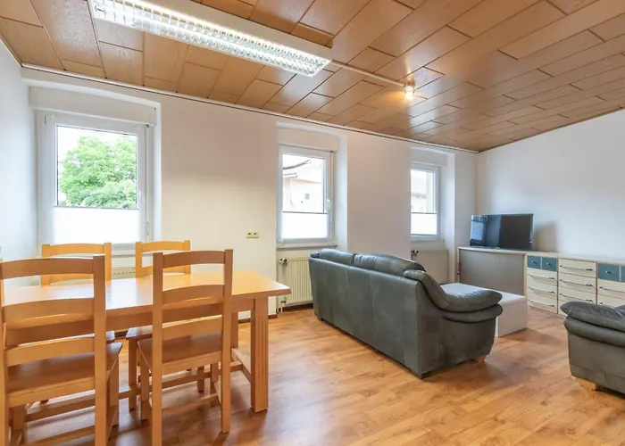 Apartamento Zentral Gelegene Zb Fuer Monteure In 3 Min Vom Bahnhof Entfernt