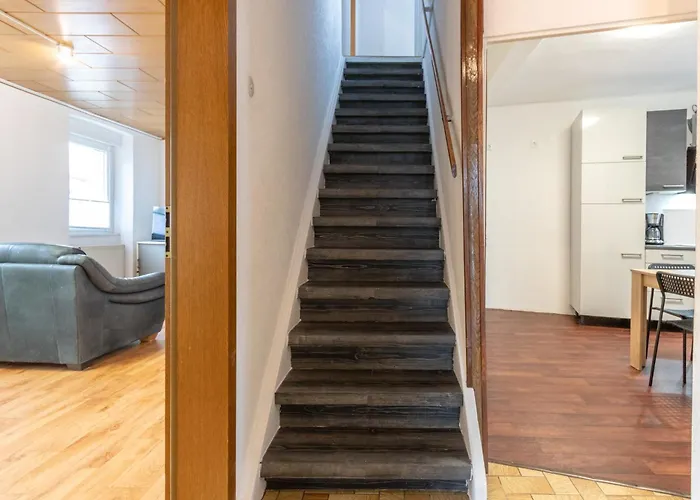 Apartamento Zentral Gelegene Zb Fuer Monteure In 3 Min Vom Bahnhof Entfernt *