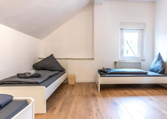Apartamento Zentral Gelegene Zb Fuer Monteure In 3 Min Vom Bahnhof Entfernt